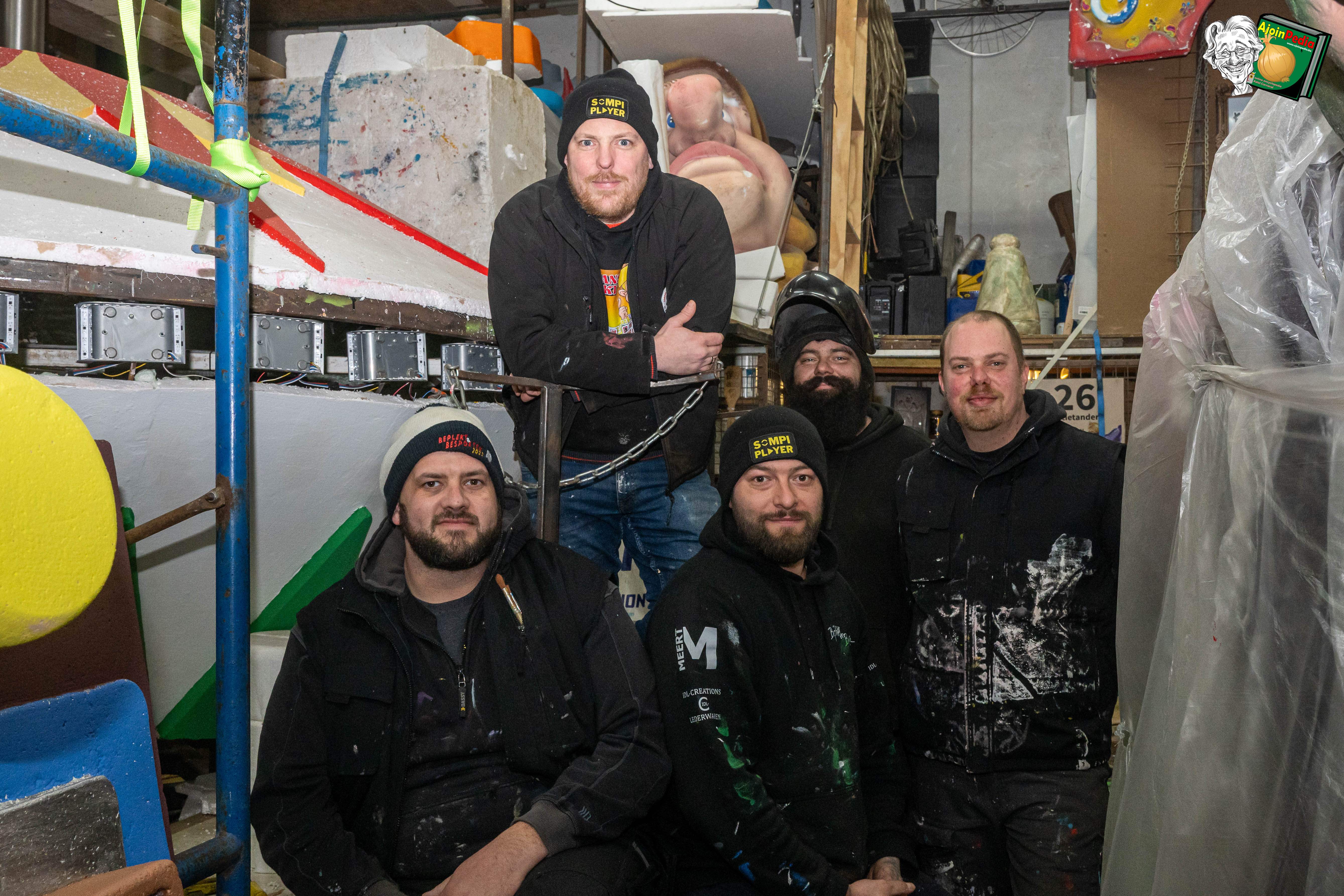 Aalst Carnaval 2026 - Stoetthema AKV Beplekt En Bespoeten: 'Weir sloon tilt!'