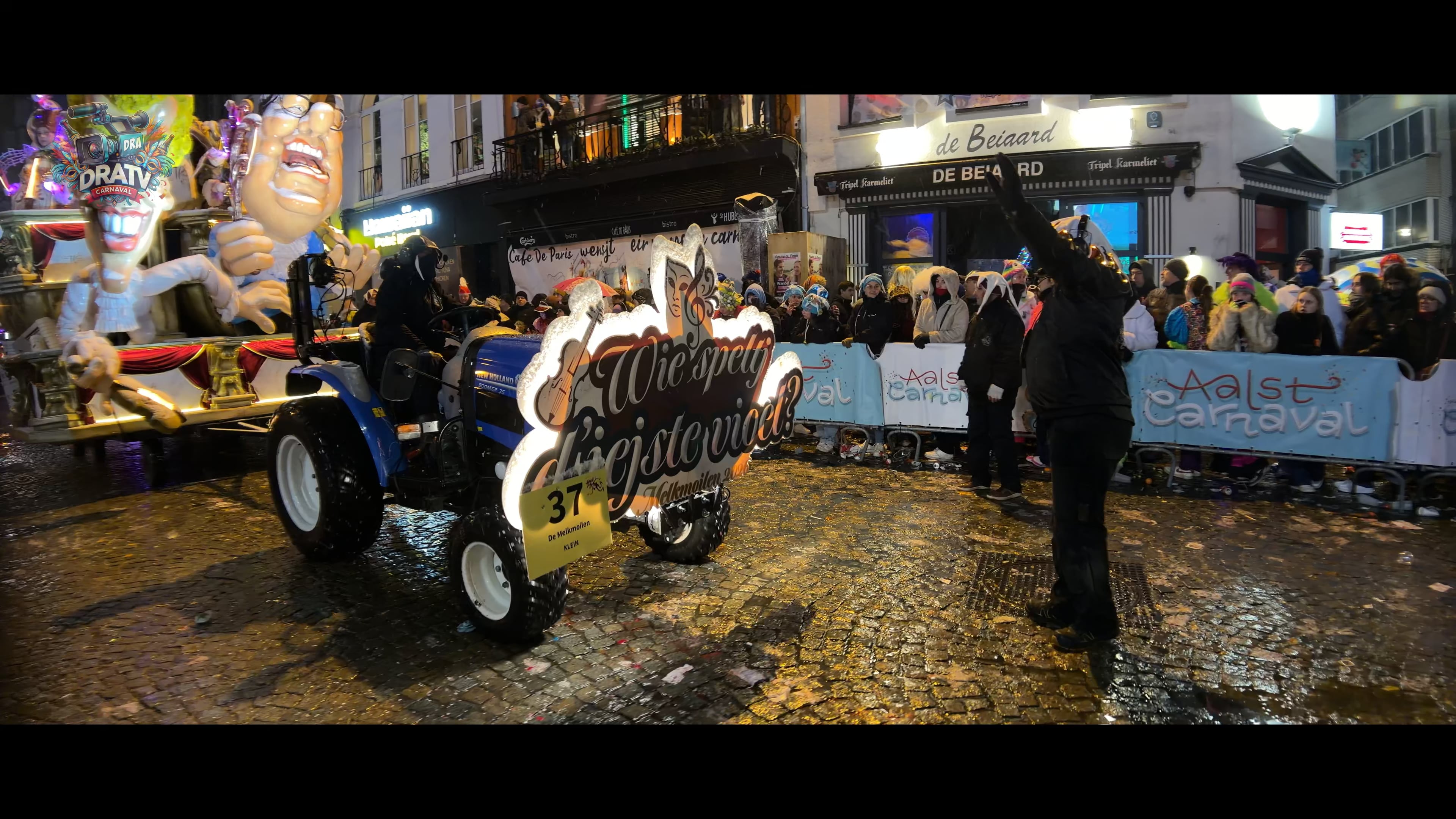 Winnaars kleine groep AKV de melkmoilen met “Wie speltj d’ieste vioel”