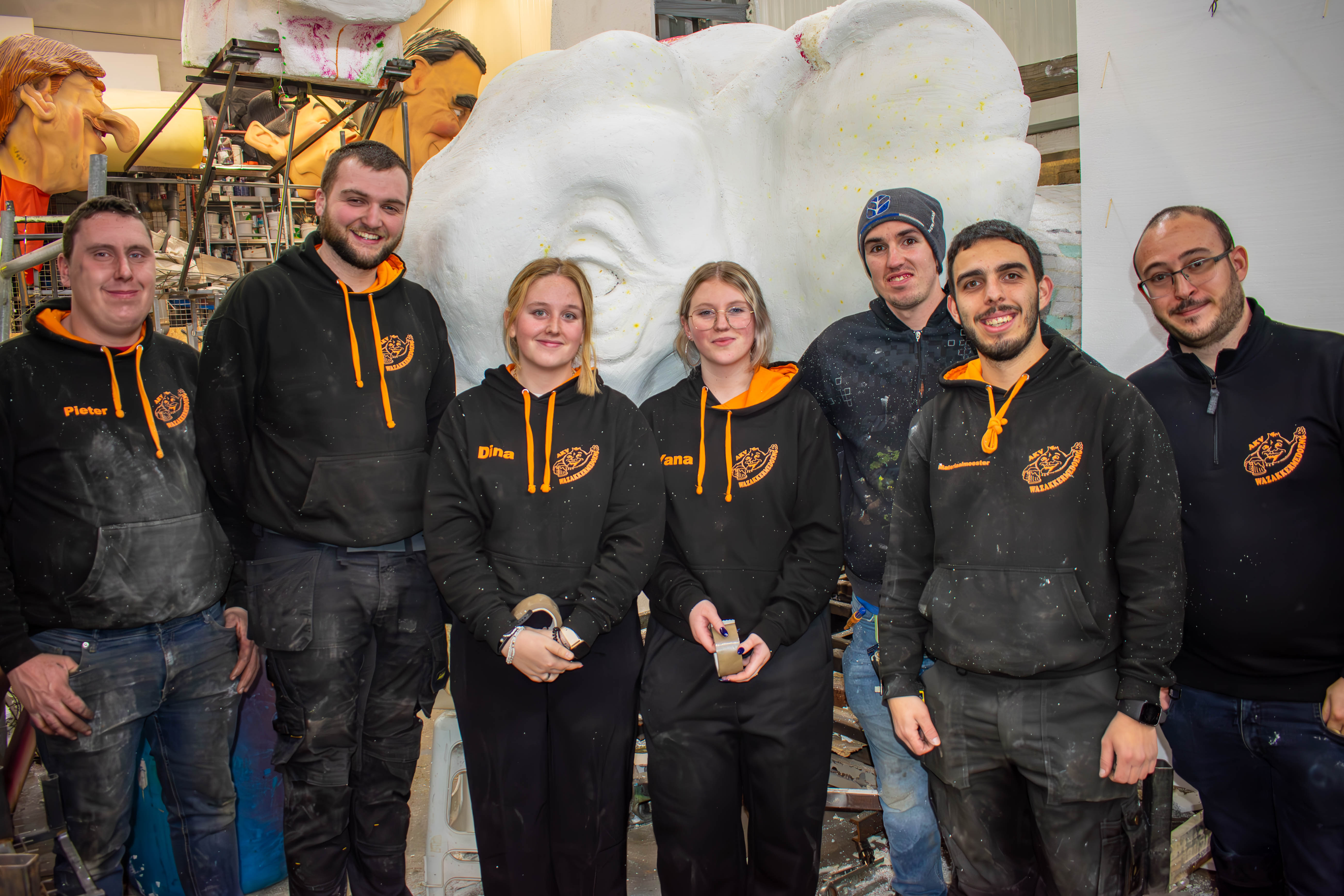 Aalst Carnaval 2025 - Stoetthema AKV Wazakkermedoeng: 'De Oilsjterse Zoo'
