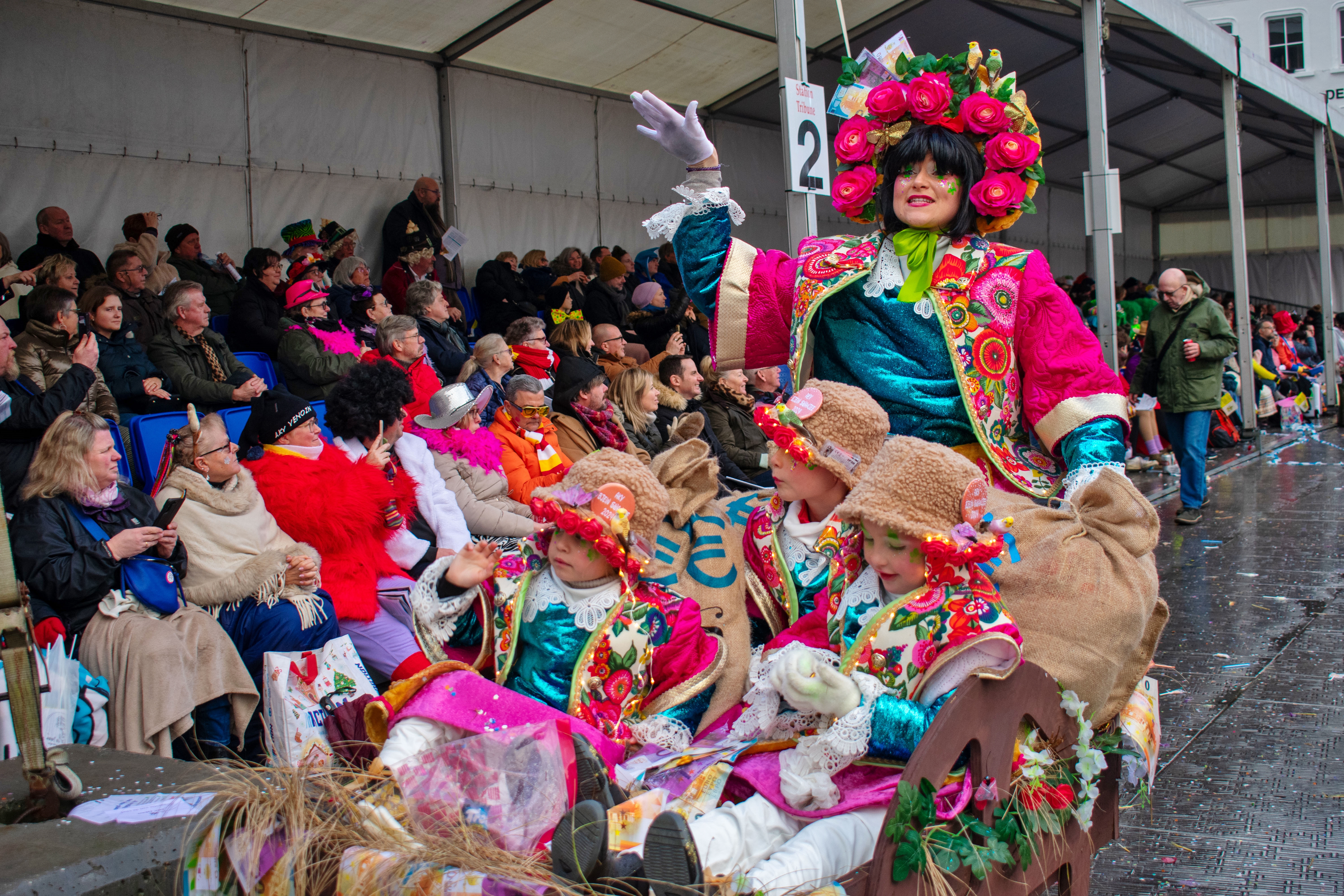 Aalst Carnaval 2025 - Straten en Timing 95e Carnavalstoet op 2 & 3 maart & Voil Janettenstoet op 4 maart!