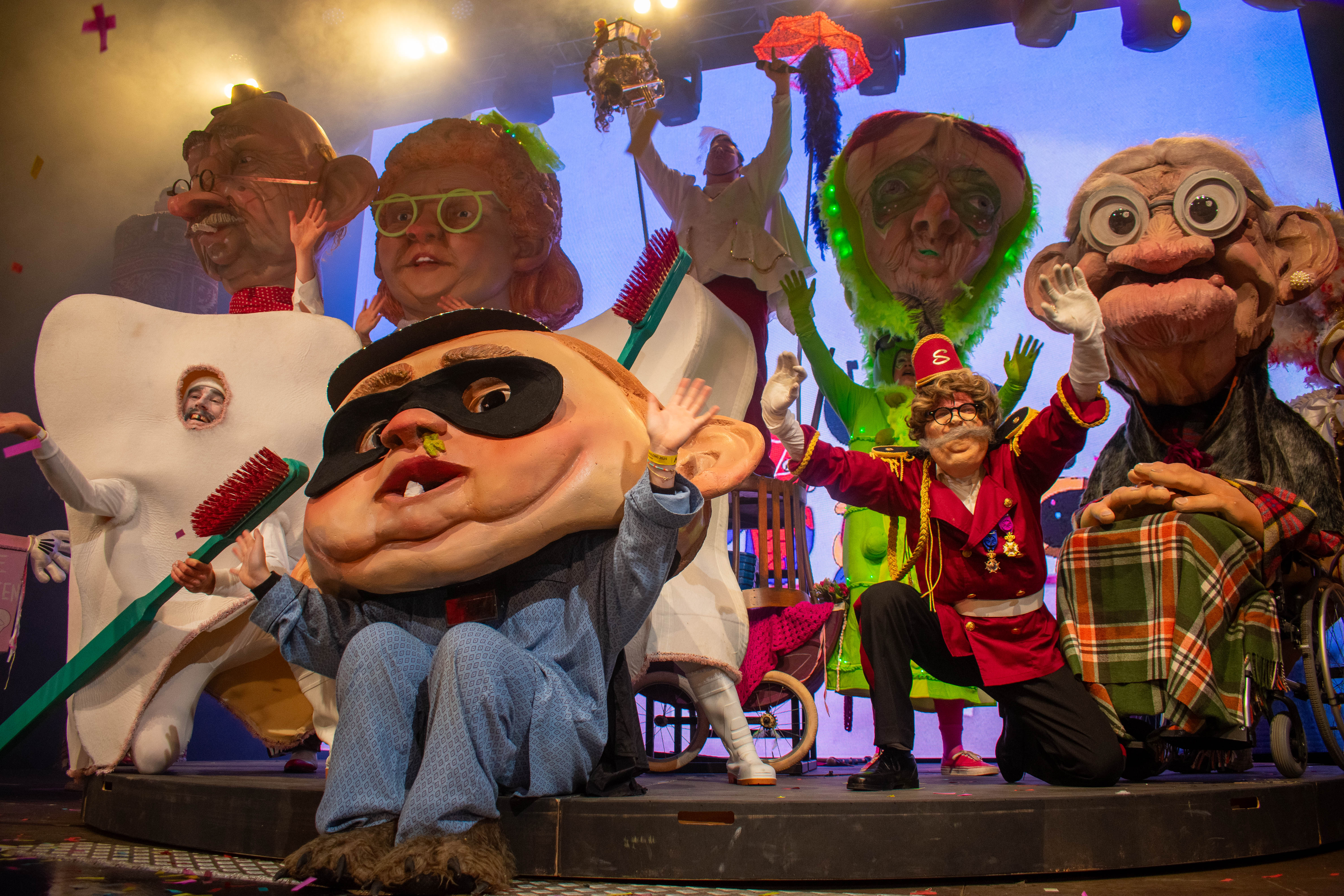Aalst Carnaval 2025 - Prinsj Sjalen stelt 'Liesje' voor!