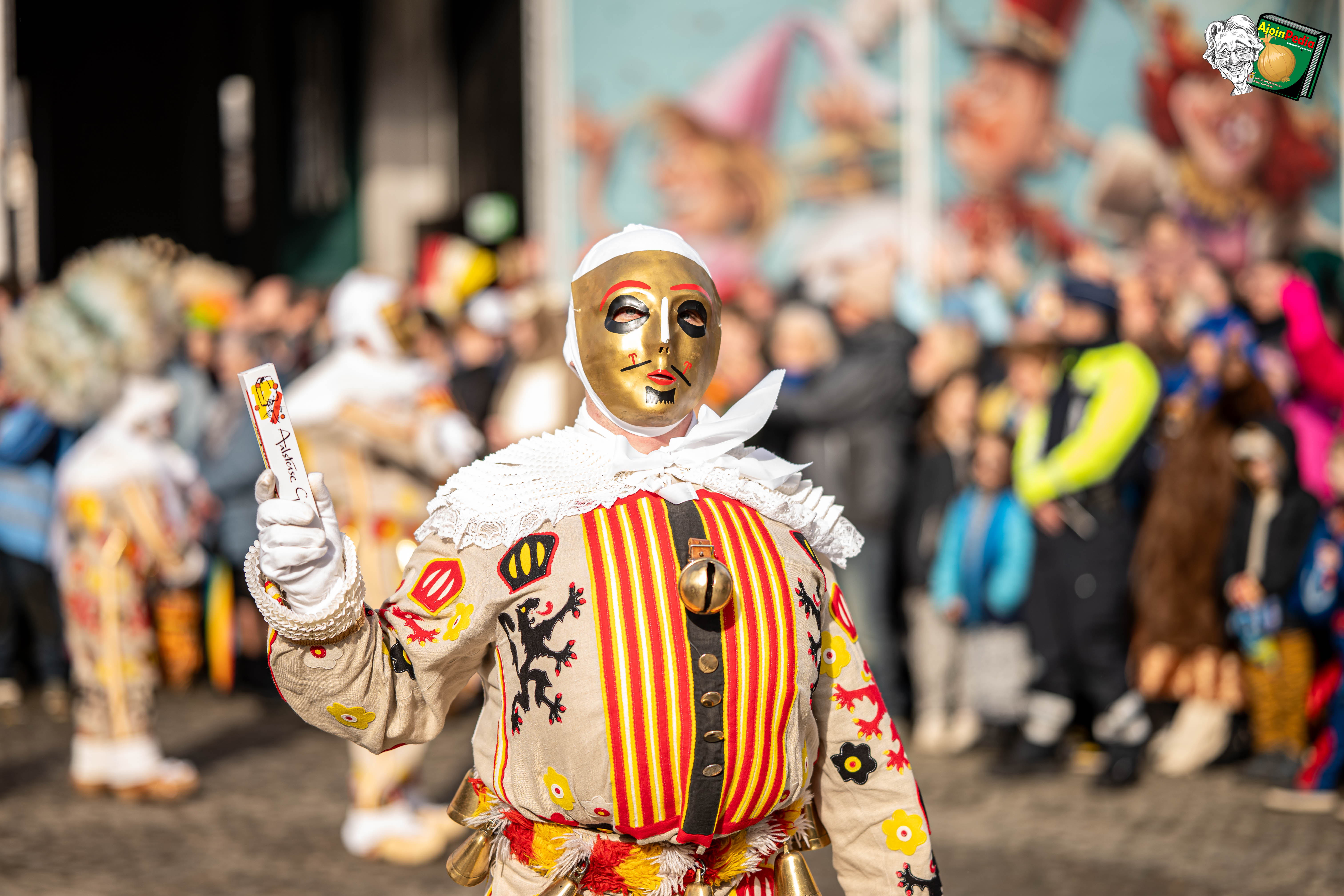 Aalst Carnaval 2026 - KM De Aalsterse Gilles brengen unieke sfeer tijdens Bezemdans!