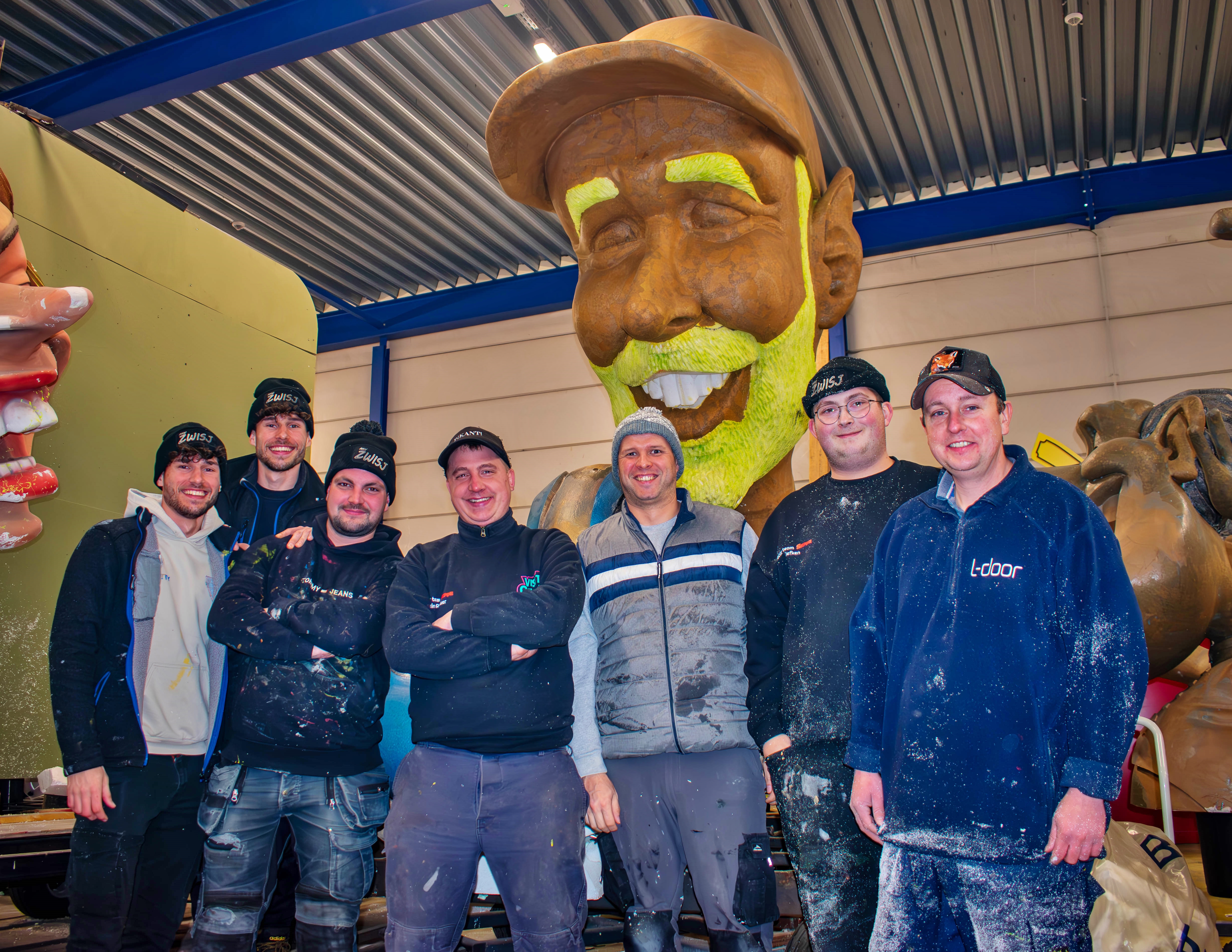Aalst Carnaval 2025 - Stoetthema AKV Zwisj: 'Bram Carnaval!'