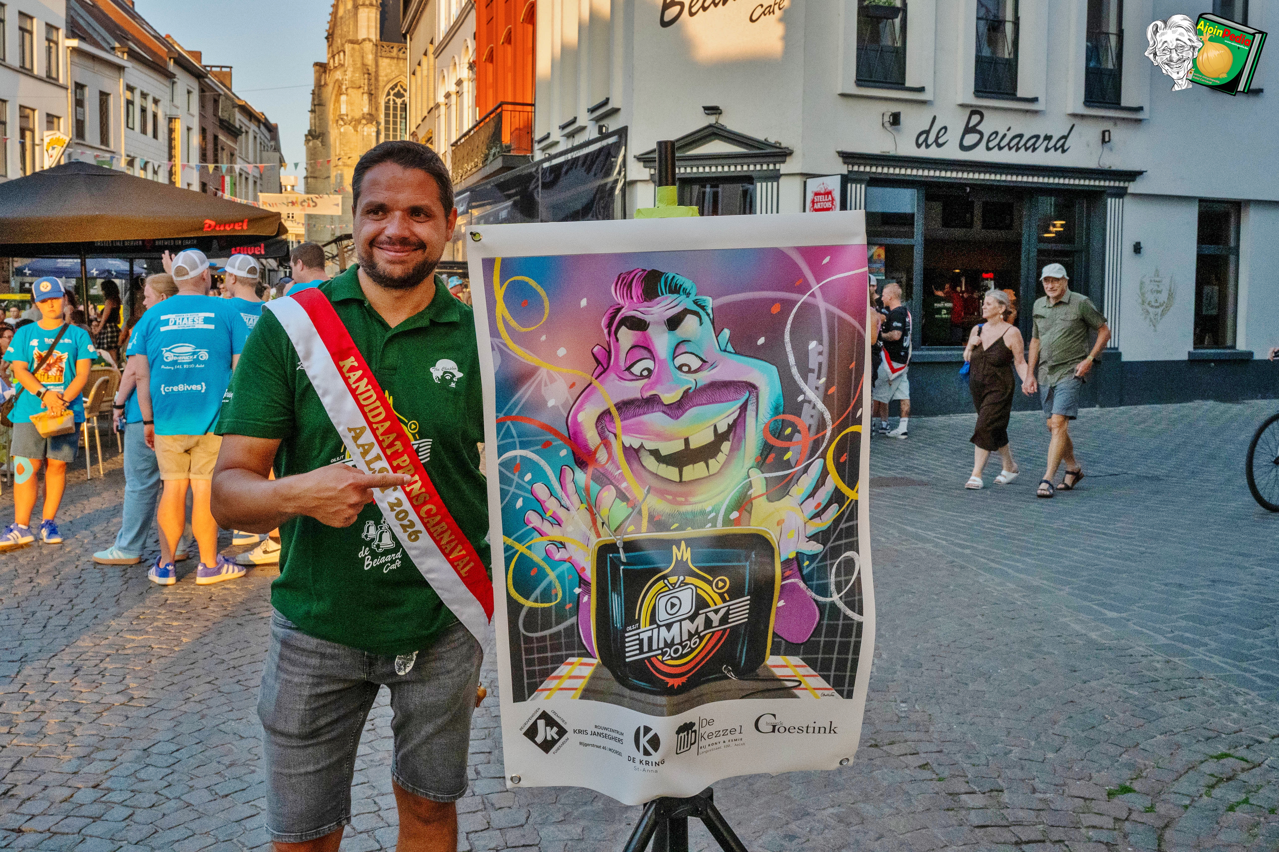 Aalst Carnaval 2026 - Kandidaat-Prins Timmy glundert ook als prachtige 'Karikatuuraffiche'!