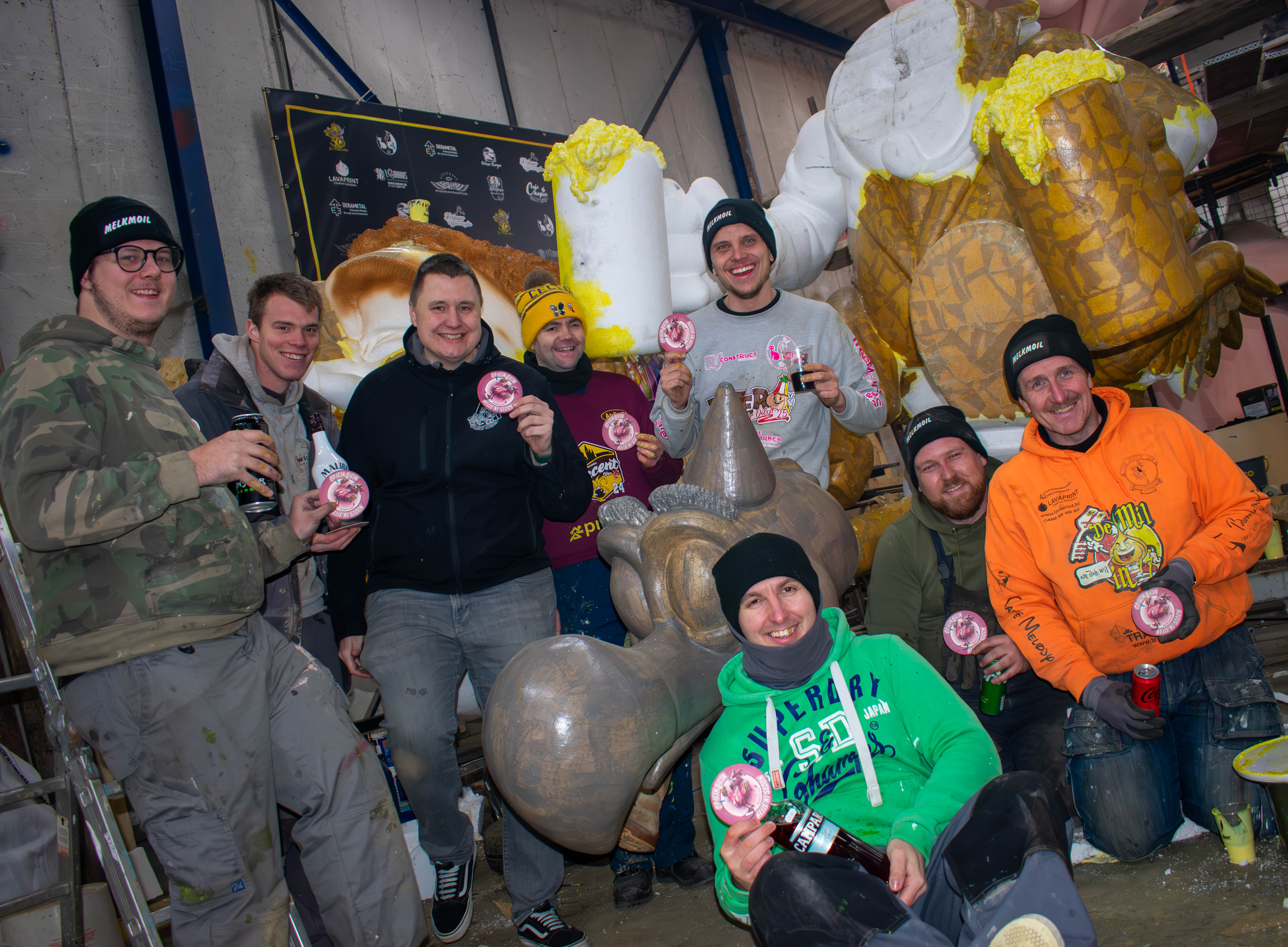 Aalst Carnaval 2025 - Stoetthema AKV De Melkmoilen: 'Op iejn biejn ...