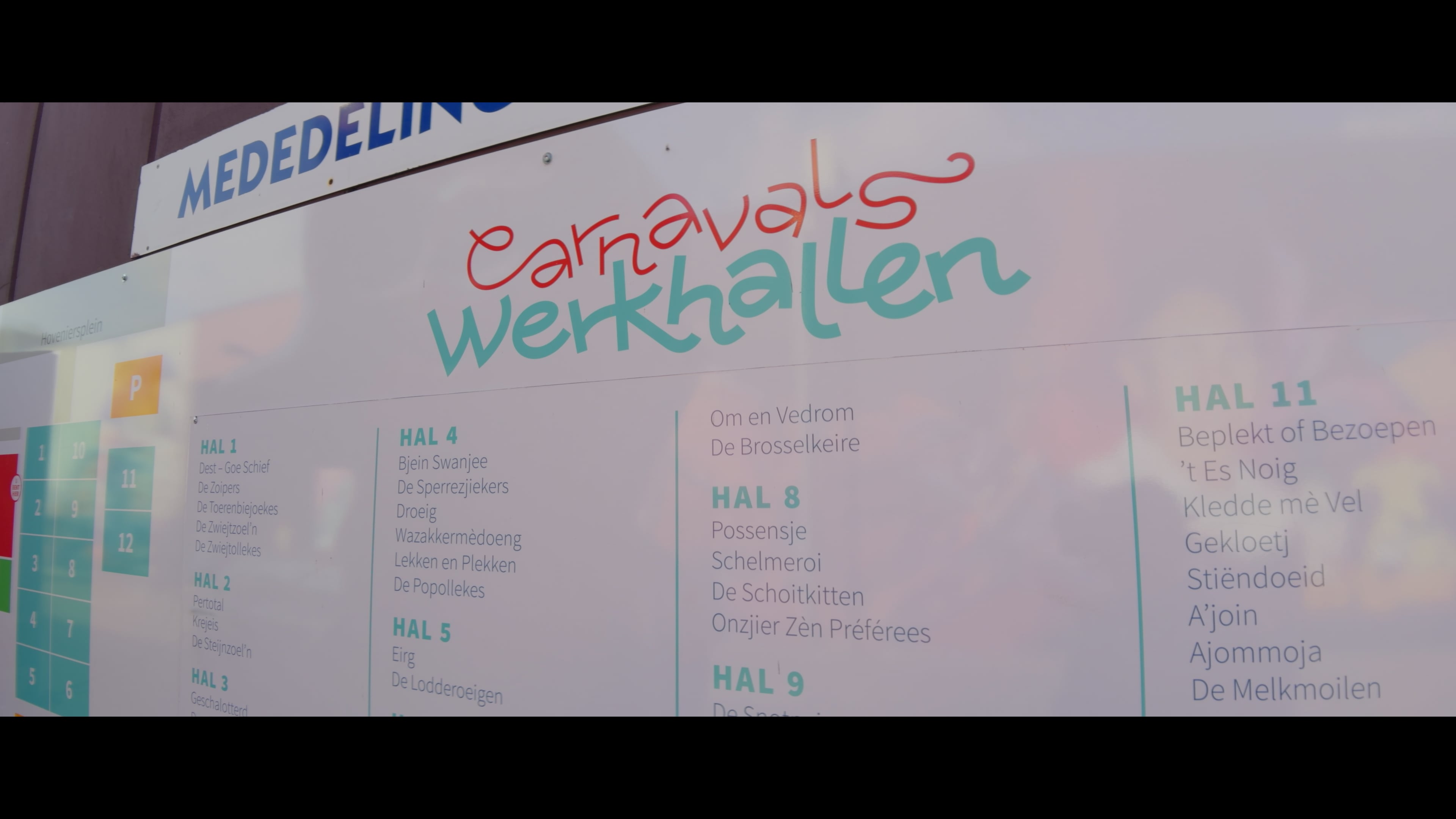 Sfeerbeelden carnavalsbeurs werkhallen.